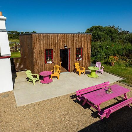 Geraghtys Farmyard Pods Belmullet Exterior foto